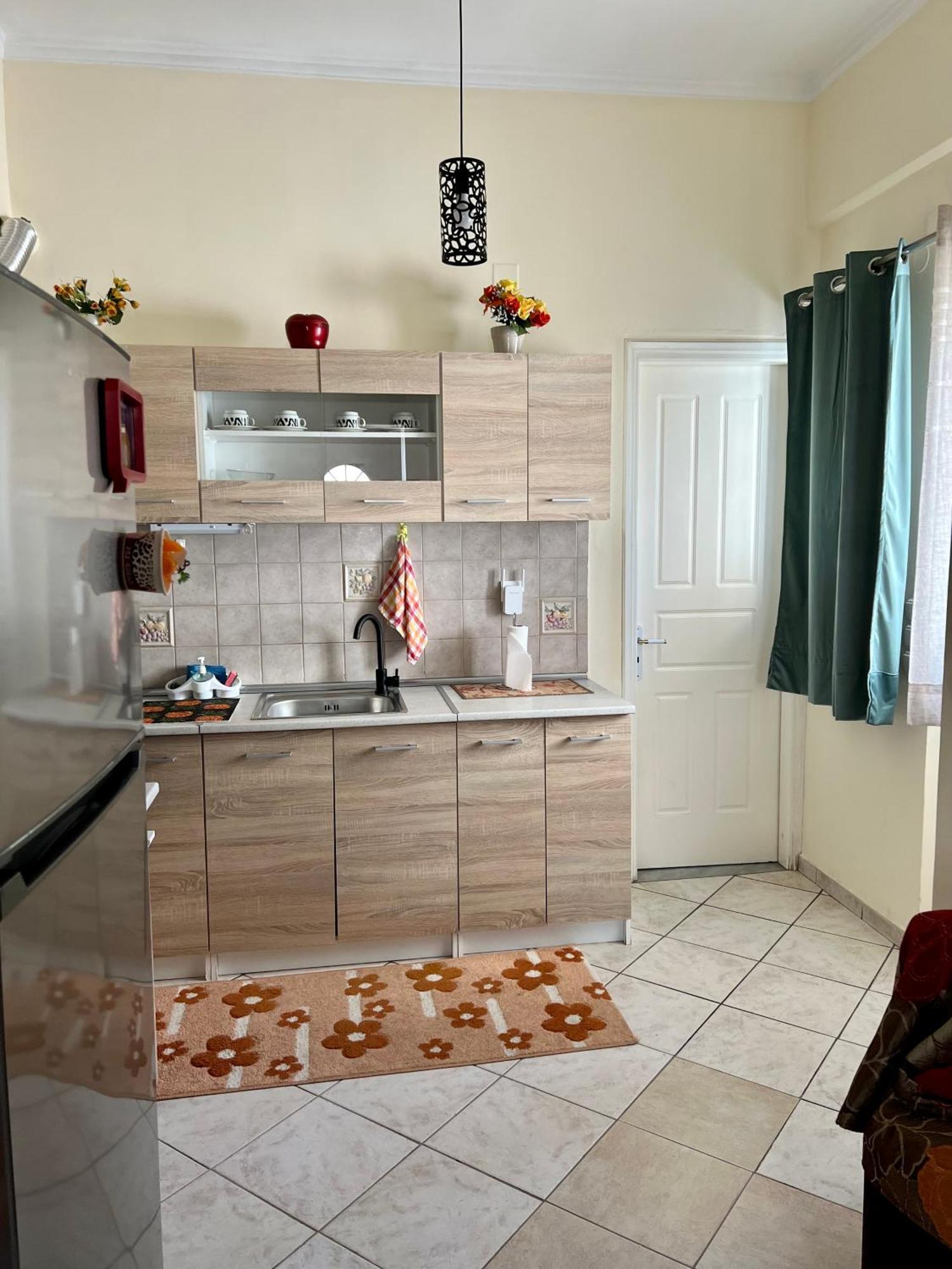See And City Apartment Aígion Ngoại thất bức ảnh